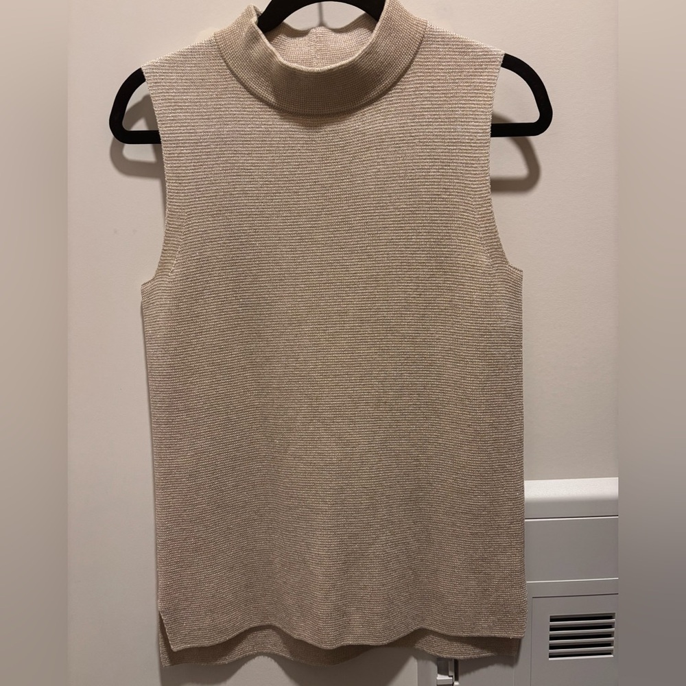 Banana Republic Cream Knit Sweater